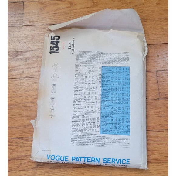 Vintage Vogue Little Girls Dress Sewing Pattern 1545 Classic Design - Picture 2 of 6